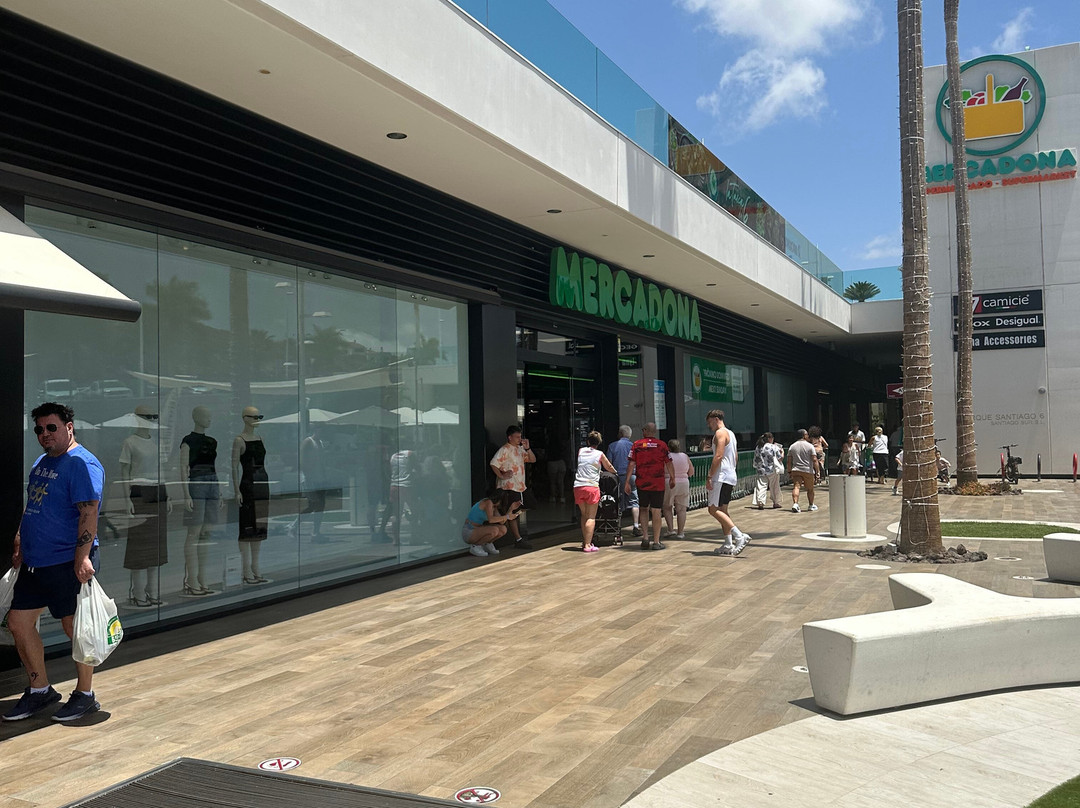 马里兰扎水疗套房酒店主图