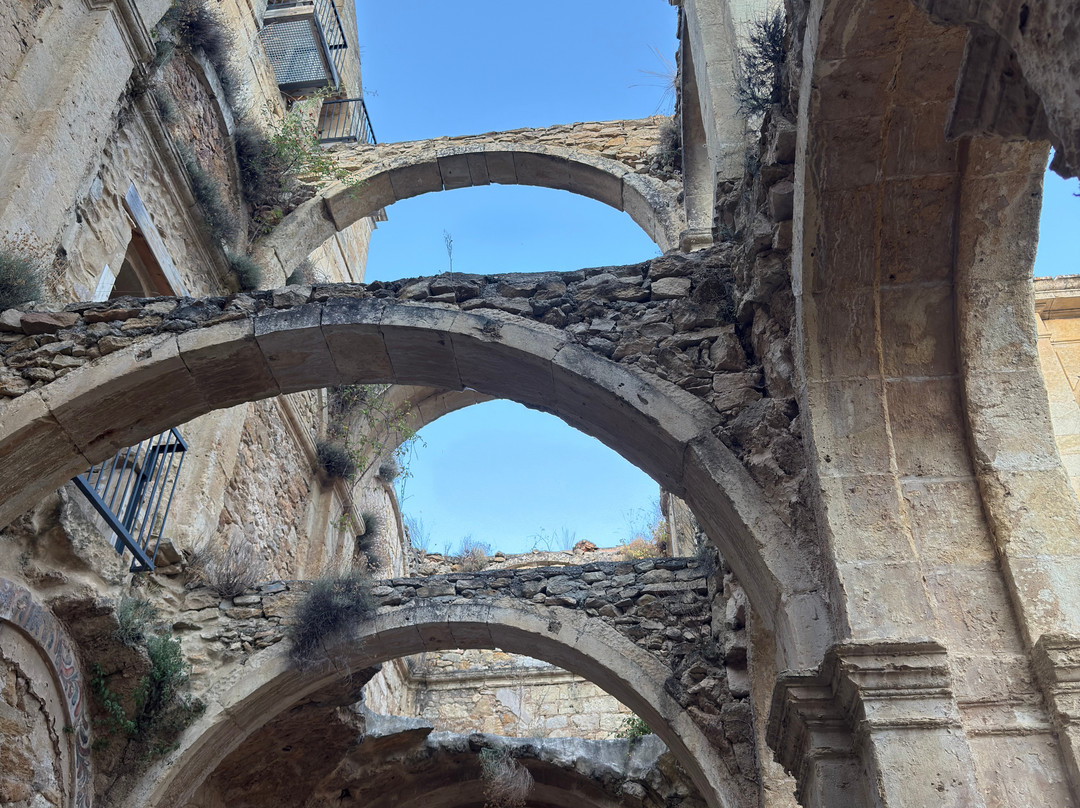 Monasterio Santa Maria de Rioseco-Rioseco必去景点