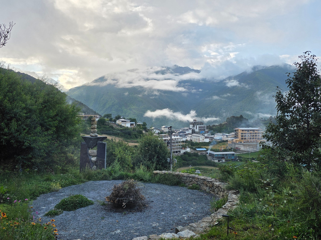 德钦既下山·梅里SUNYATA主图
