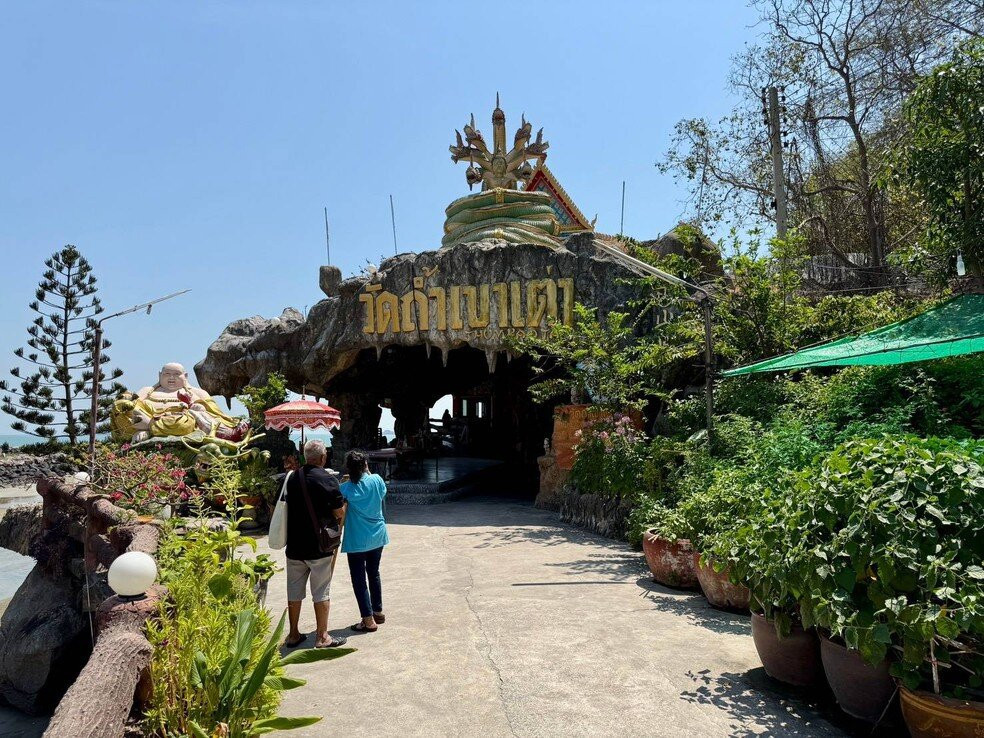 Wat Tham Khao Tao-Khao Tao必去景点