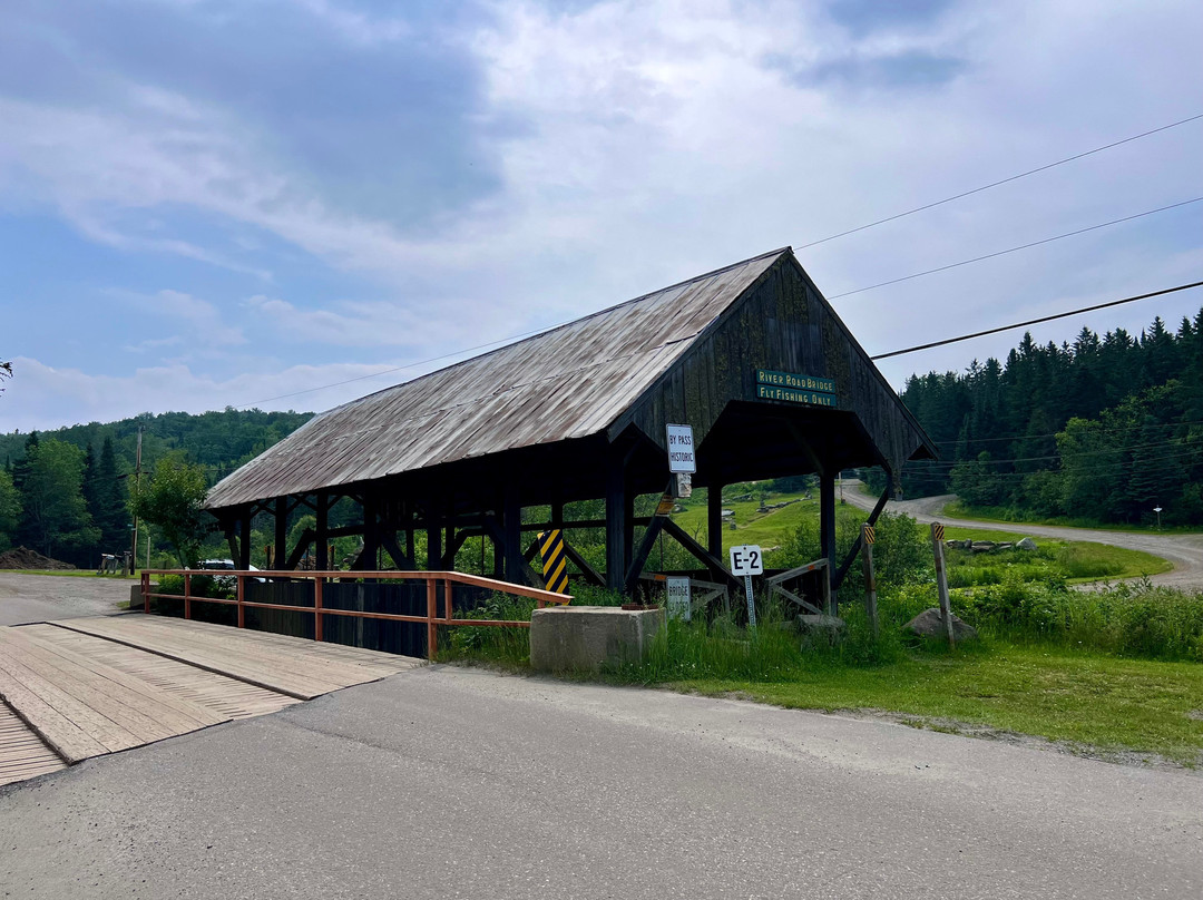 River Road Covered Bridge-Pittsburg必去景点