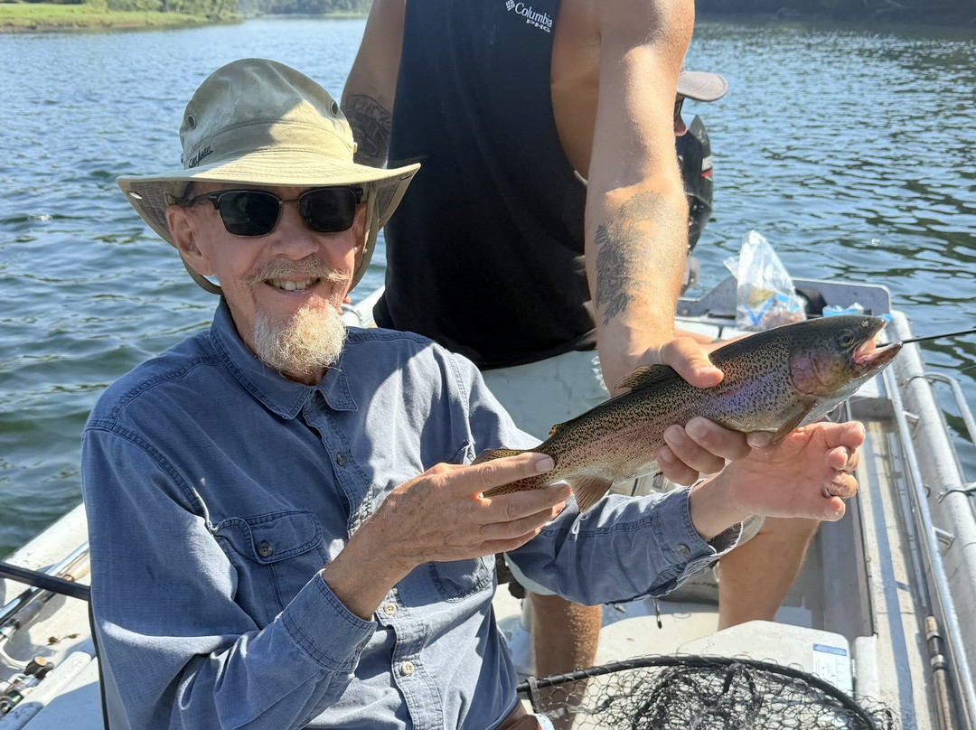 Cotter Trout Dock Guided Trout Fishing Tours-Cotter必去景点