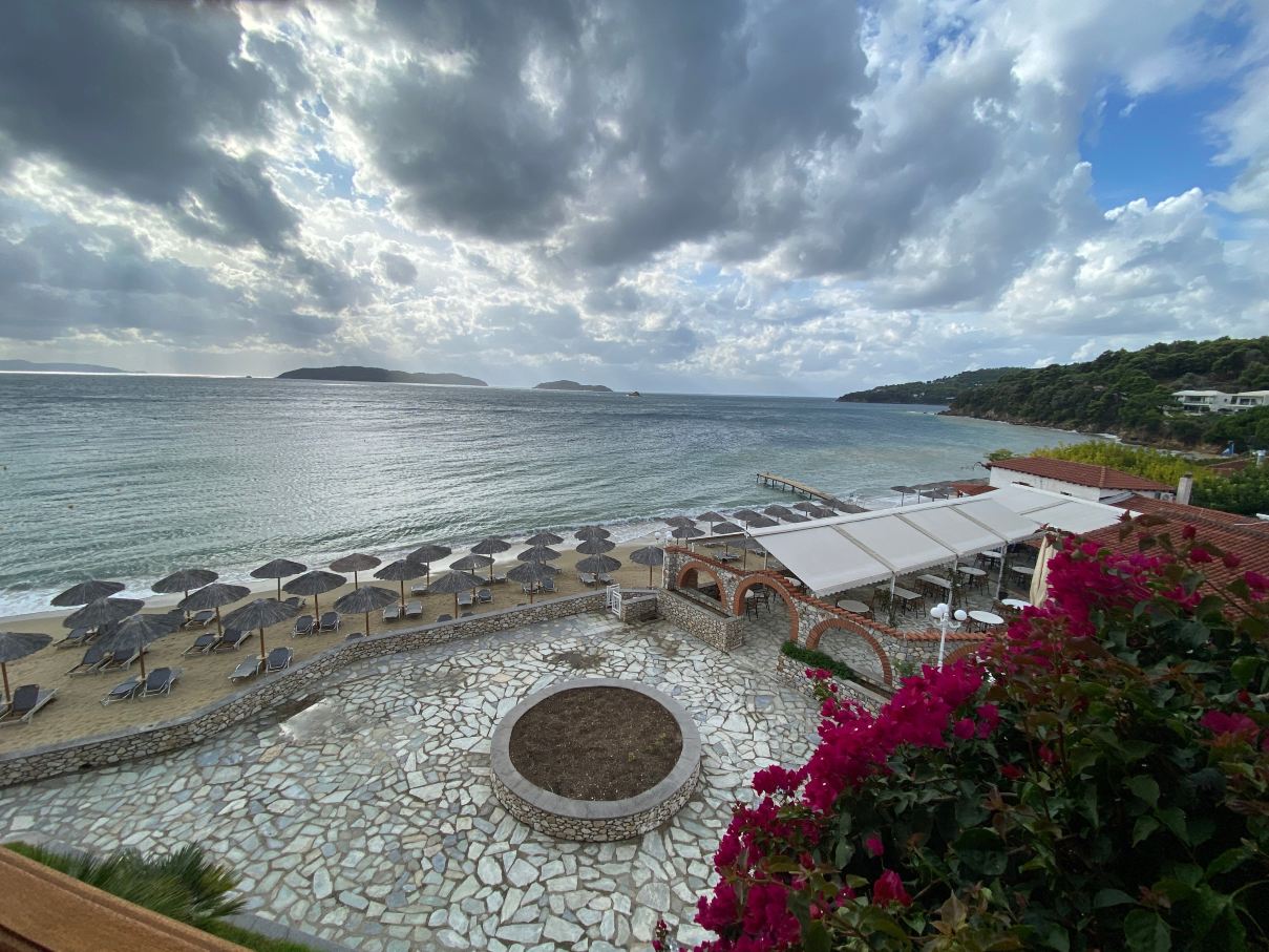 Esperides Beach Hotel-旅行者
