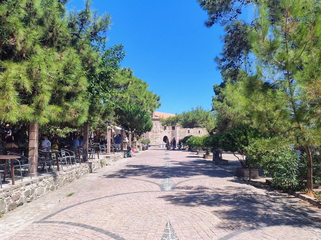 The Commander of Lesvos Monastery-Mantamados必去景点