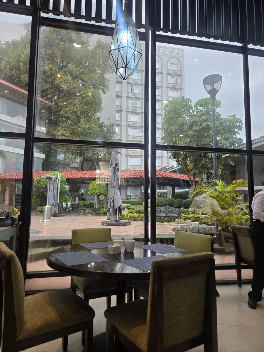 玛丽亚·巴巴拉克里斯托卫星酒店-旅行者