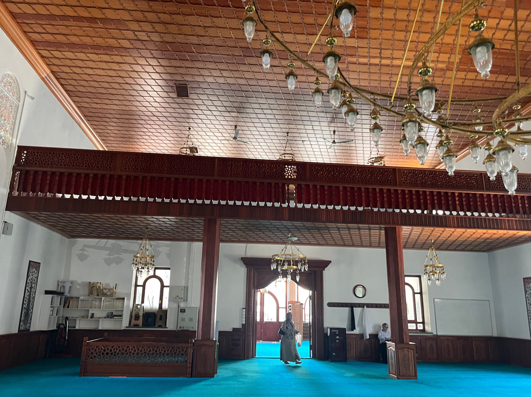 Eşrefzade Camii