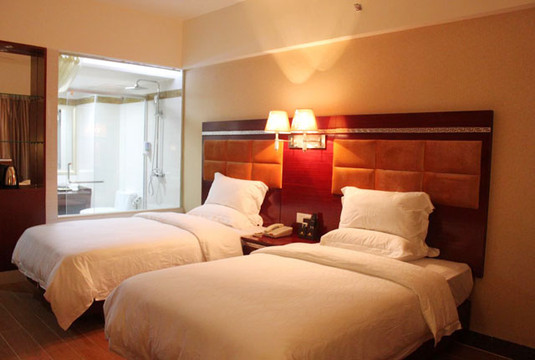 良智汇品酒店（海口龙湖天街海职院店）主图