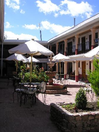 Margarita's Plaza Mexicana-客卧