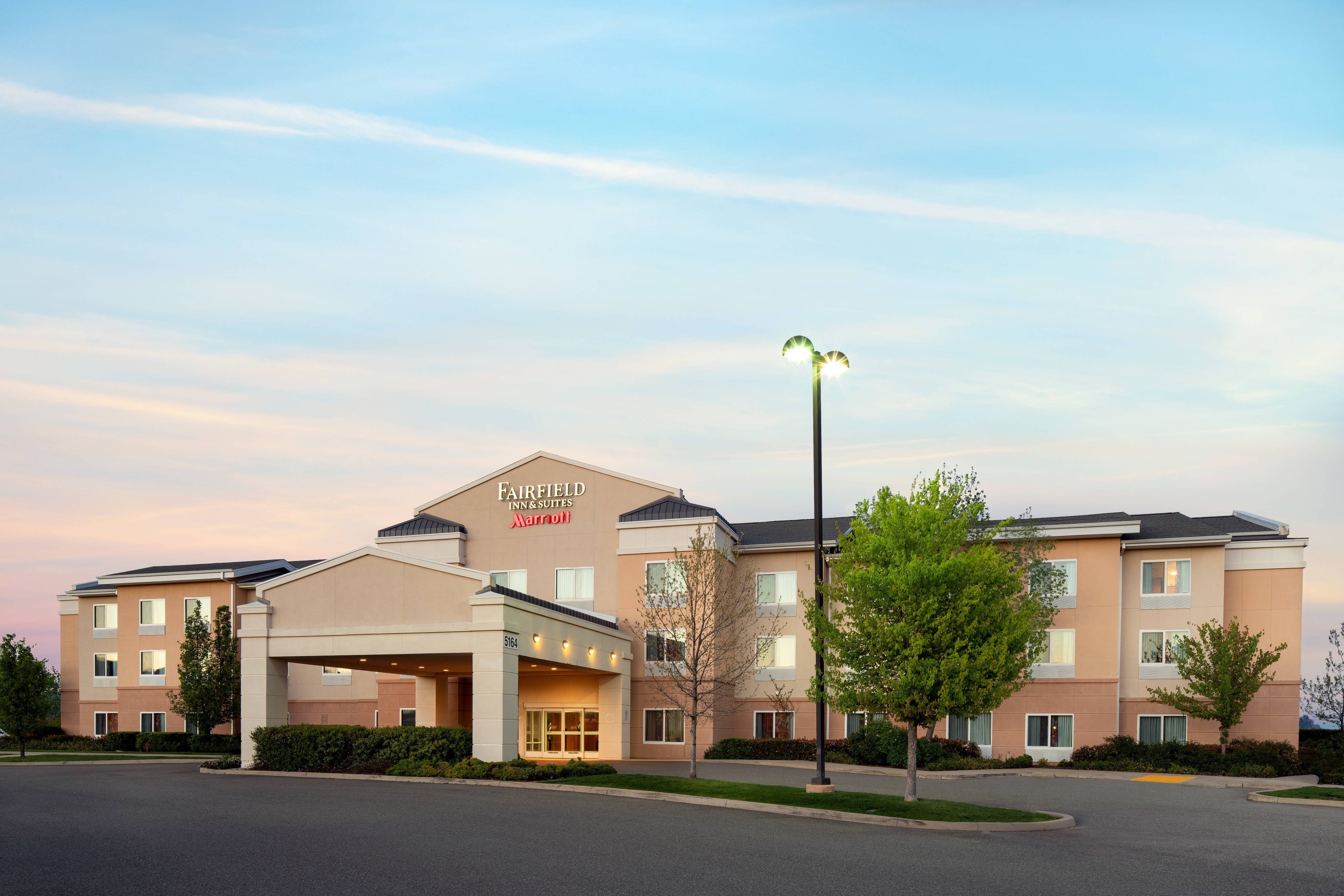 雷丁 Fairfield Inn & Suites 酒店-官方