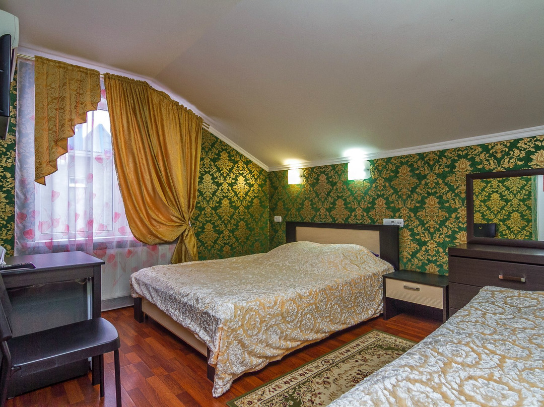 Natalie  Hotel