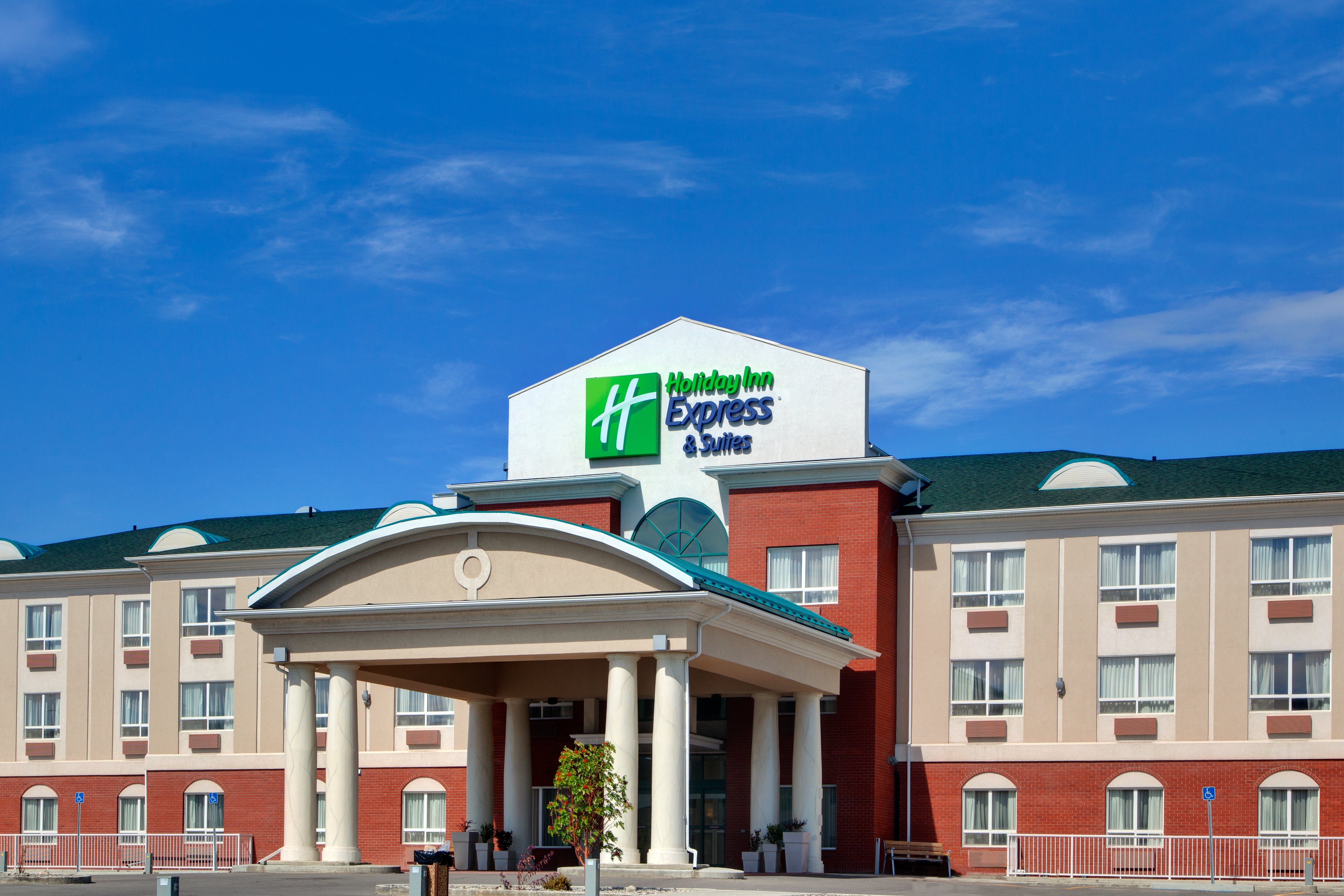Holiday Inn Express & Suites Hinton By IHG-官方