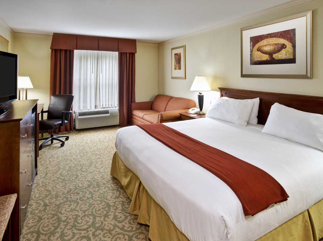 Holiday Inn Express Breaux Bridge/henderson By IHG主图