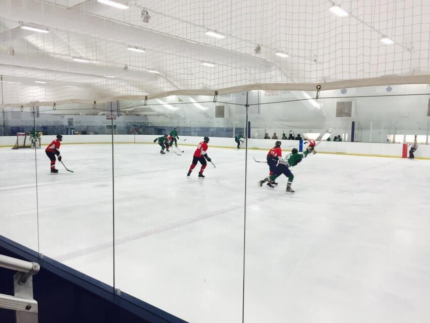 Pasadena Ice Skating Center景点图片