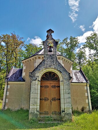 Chapelle Notre-dame-du-chêne-Beaumont-Village必去景点