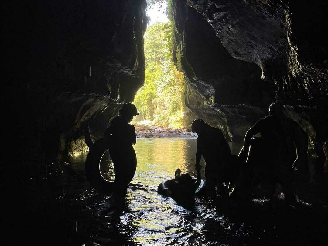 Tanama River Adventures景点图片