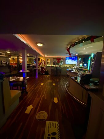 The Ensign Bar & Lounge景点图片