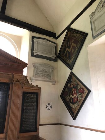 St George's Church - Esher-Esher必去景点