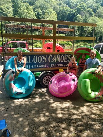 Zaloo's Canoes, Kayaks & Tubes景点图片
