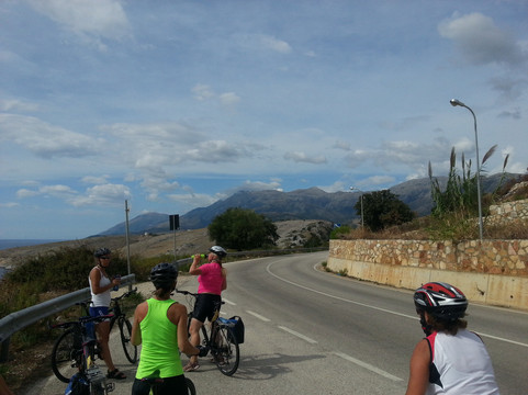 Cycle Albania-地拉那必去景点