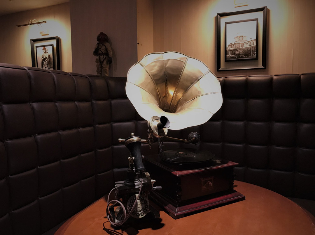 香港朗逸酒店主图