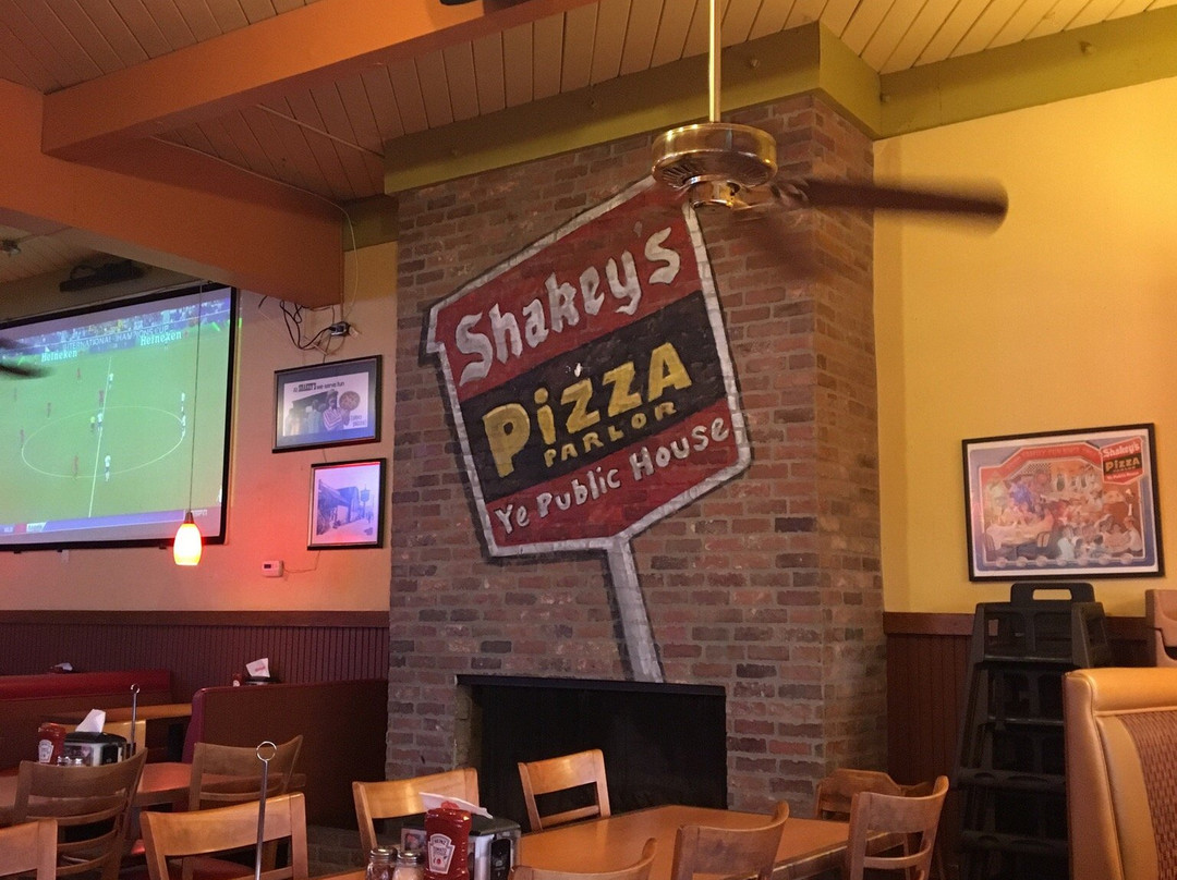 Shakey's Pizza Parlor