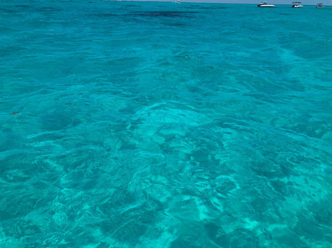 KeyZ Charters-伊斯拉摩拉达必去景点