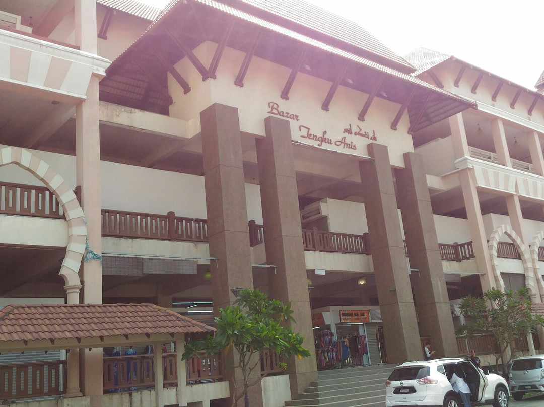Bazar Tengku Anis