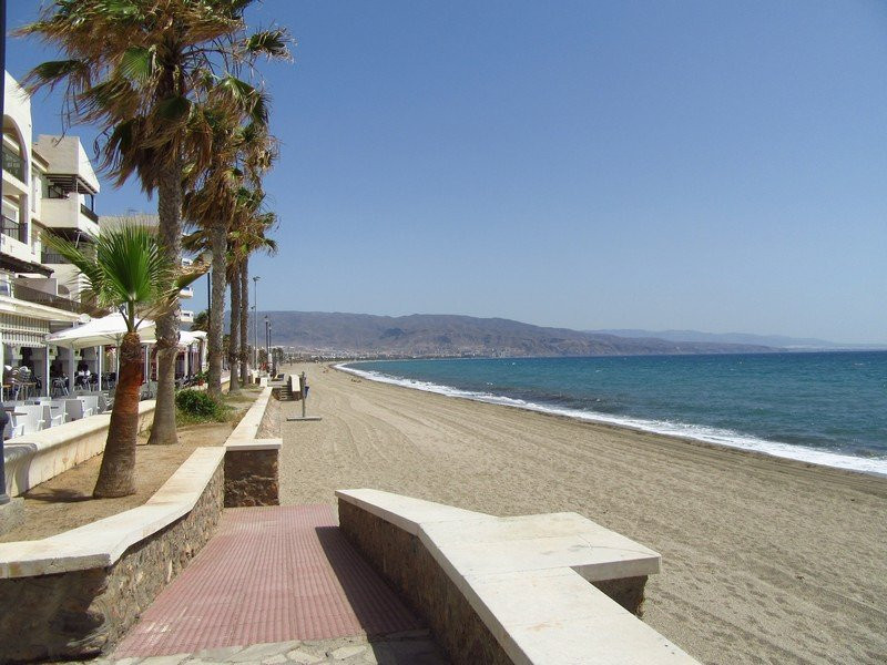 Playa La Romanilla