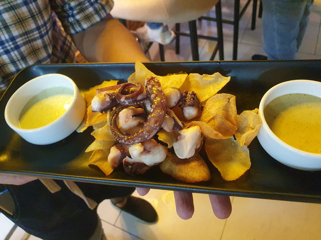 Don Oscar Parrilla - Replica Viejo Peñol