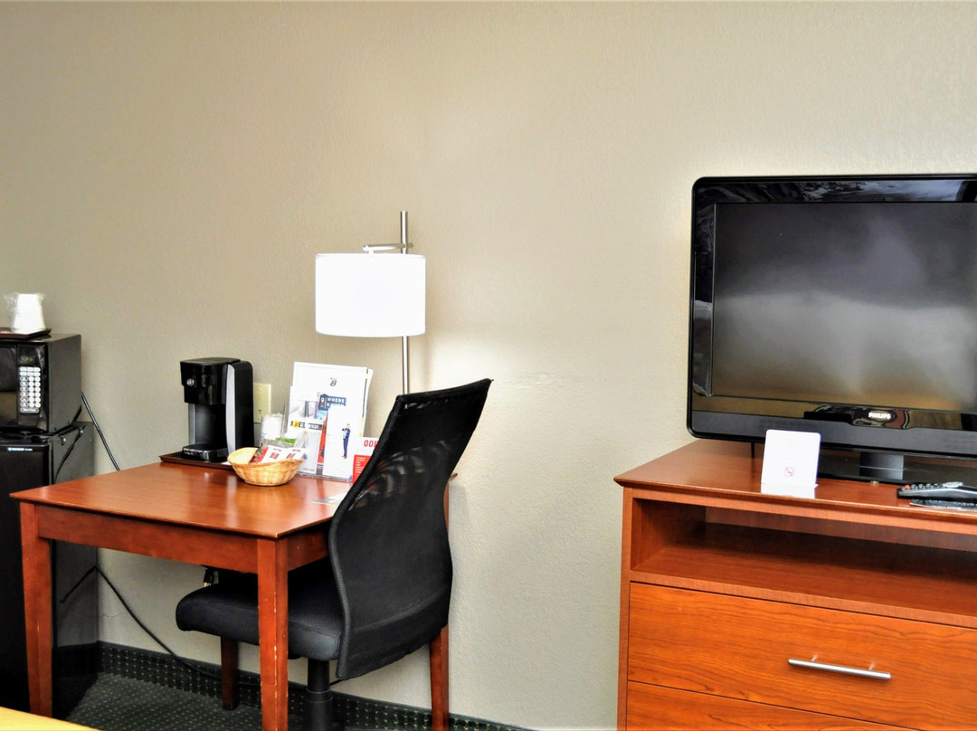 Super 8 by Wyndham Clearfield Hotel主图