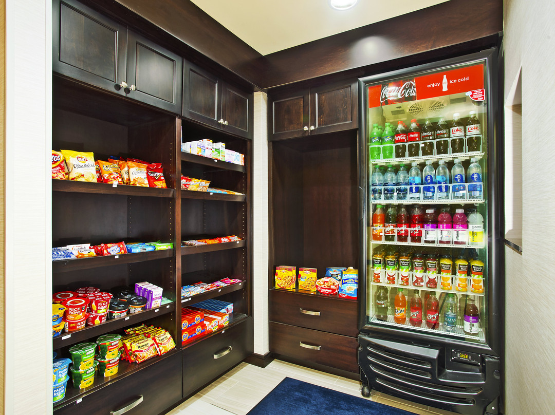 Holiday Inn Express & Suites Springfield - Dayton Area By IHG主图