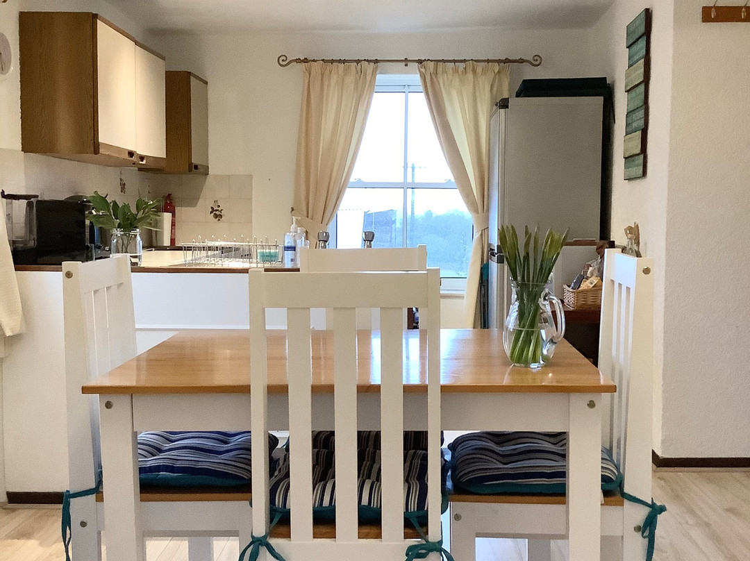 Humphries Cross Apartments主图