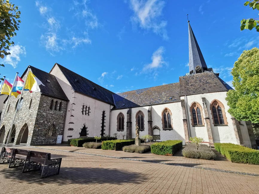 Dekanatskirche-Wiltz必去景点
