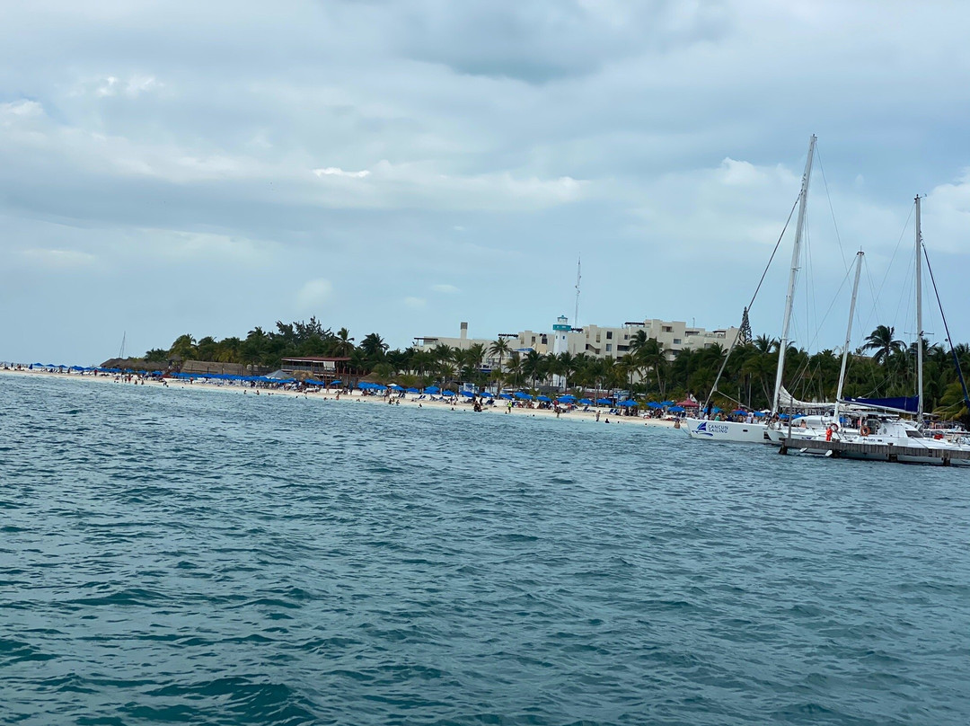 Isla mujeres Premium-坎昆必去景点