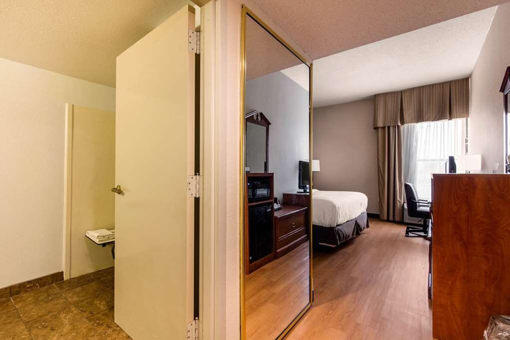 Quality Inn Valley- West Point主图