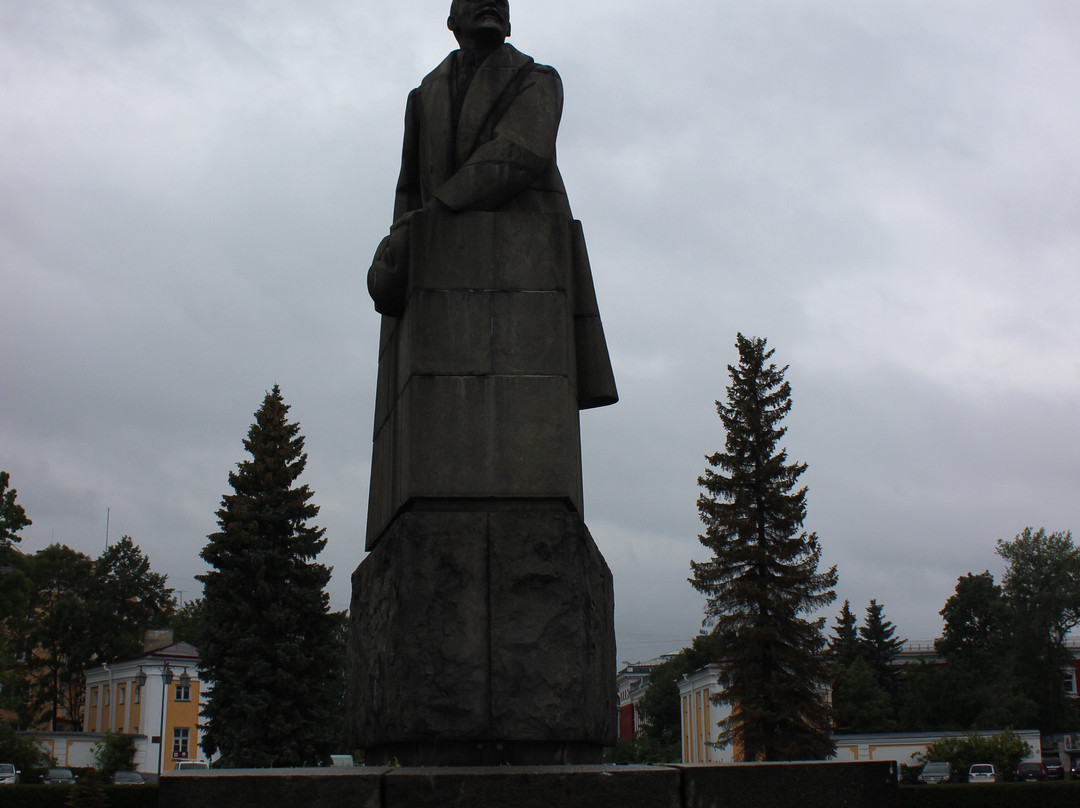 V.I. Lenin Monument景点图片