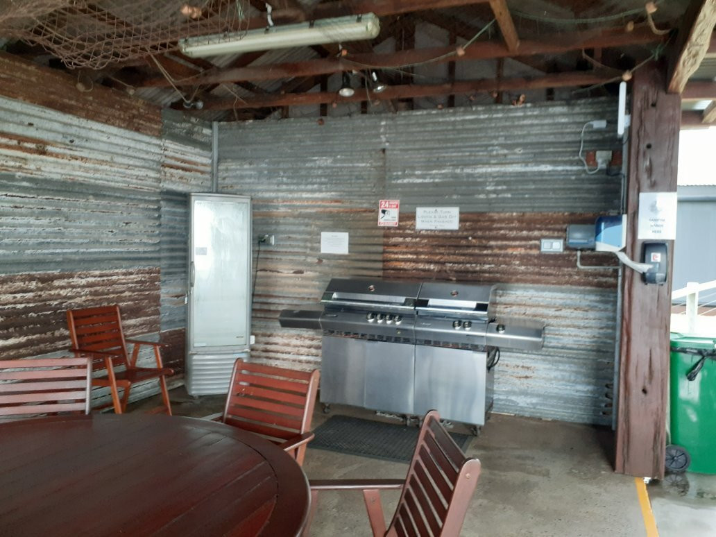 Moby Dick Waterfront Resort Motel主图