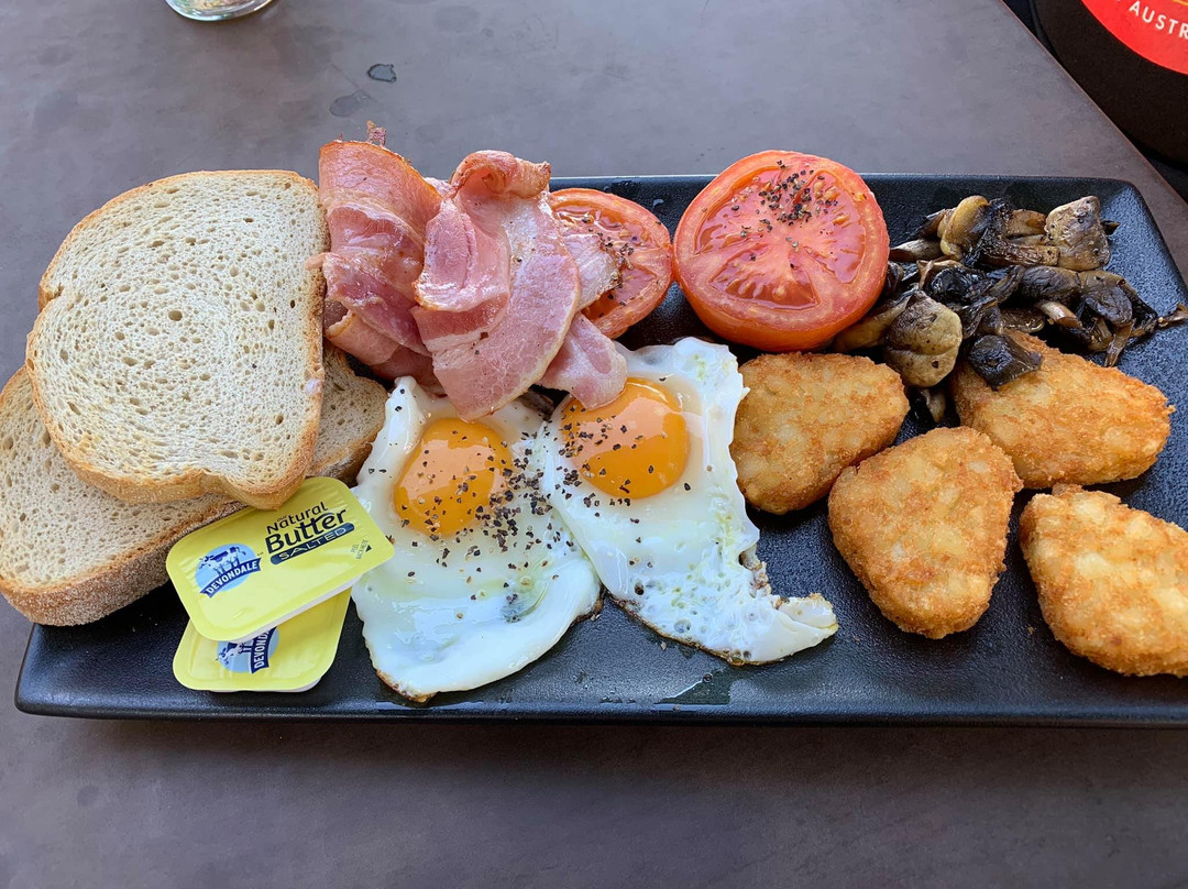 凯布尔海滩盛橡度假酒店主图