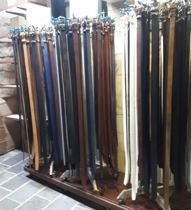 Alexis Leather Shop-罗德城必去景点
