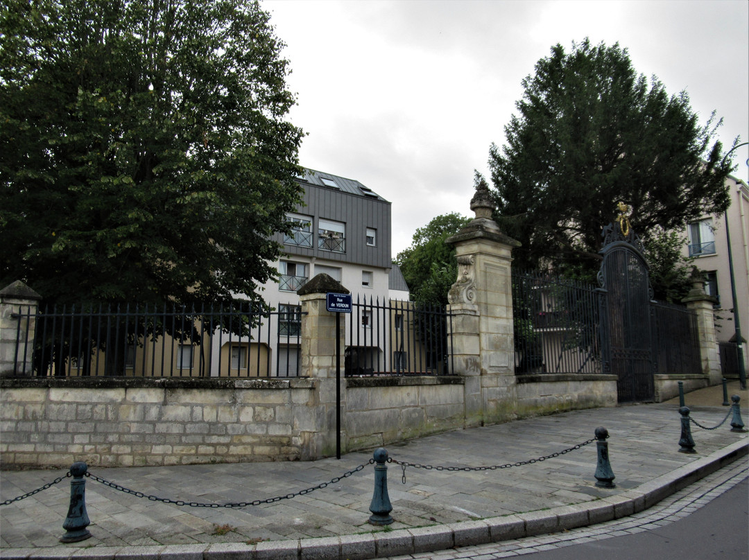 Chateau de Garges-les-Gonesse