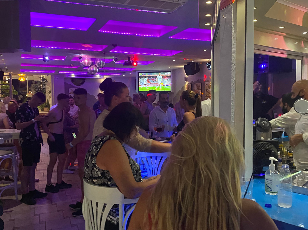 Kastro Beach Apartments主图