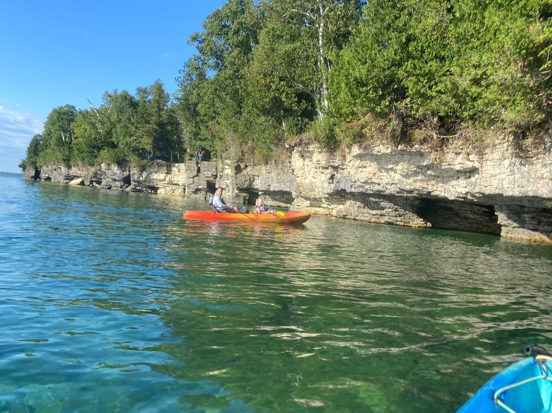 Cave Point Paddle and Pedal景点图片