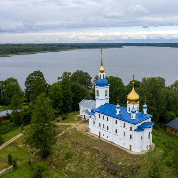 Cheremenetskiy Ioanno-Bogoslovskiy Male Monastery景点图片