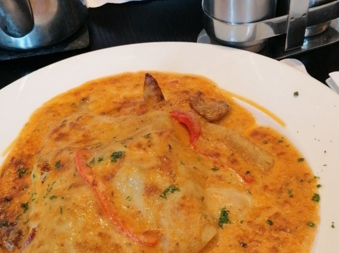 凯乐斯特罗姆酒店酒吧&烧烤餐厅主图