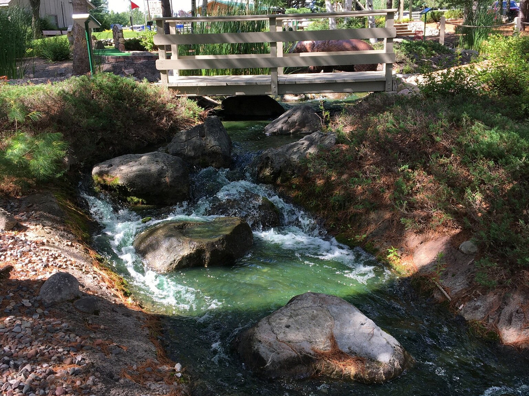 Settlers Mill Adventure Golf景点图片