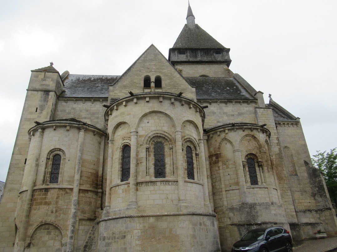 Eglise Saint-Marcel-Saint-Marcel必去景点
