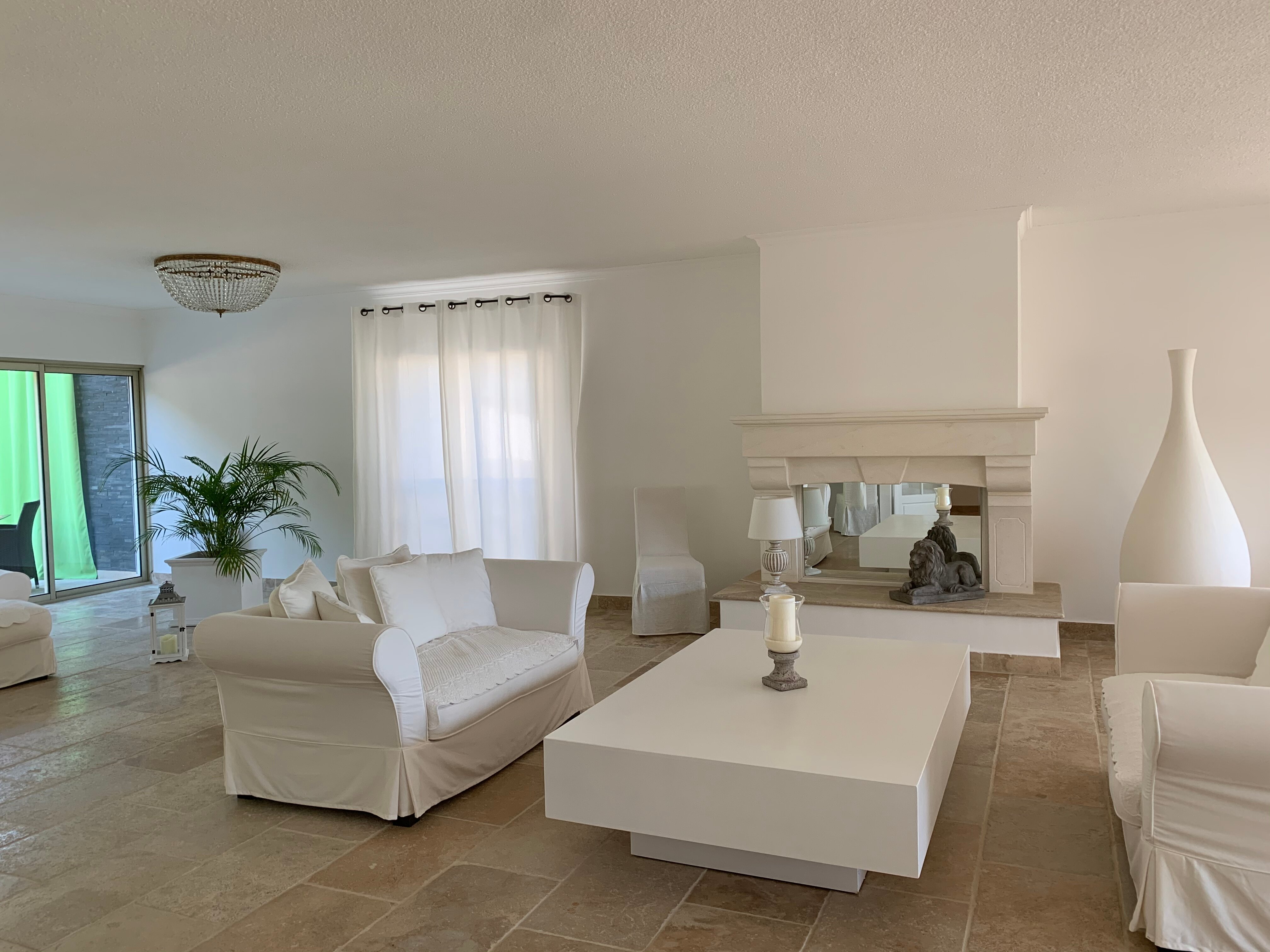 两只狮子酒店-商务中心/多功能厅