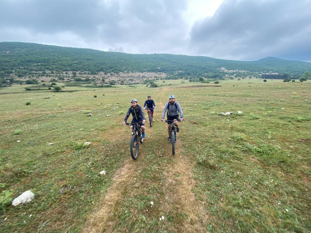 Bike Le Rocche-Rocca di Mezzo必去景点