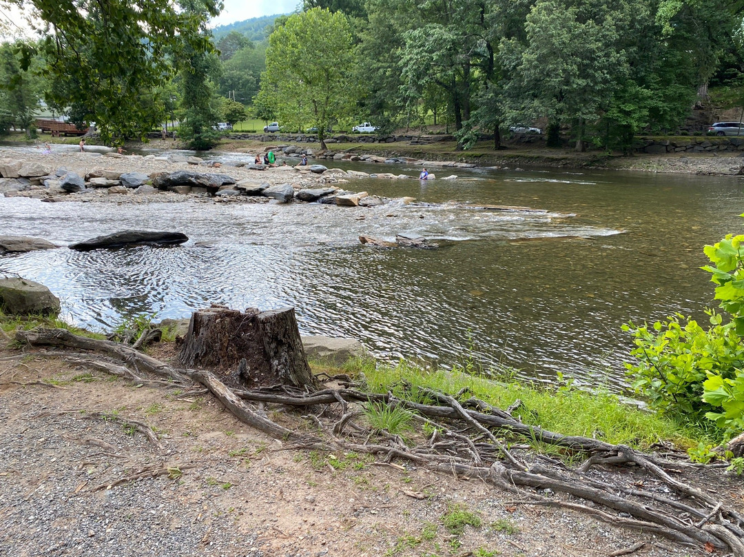 Oconaluftee Islands Park景点图片