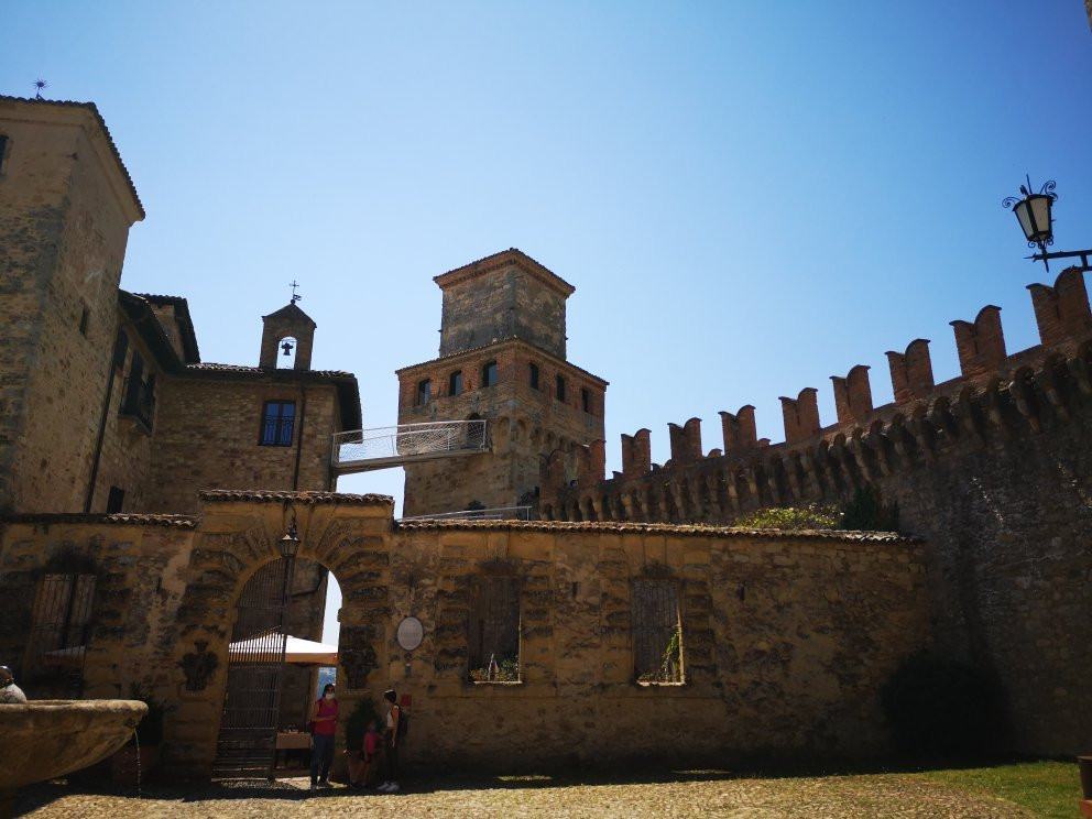 Al Borgo Incantato di Vigoleno - l'Enoteca Piacentina-Vigoleno必去景点